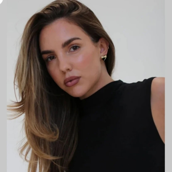 NIb $68 Rumored Piece of my Heart Studs -Gold - Picture 3 of 7